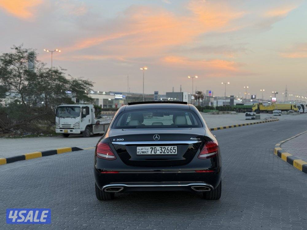 مرسيدس E300 موديل 2017 عداد 115 الف كم بانوراما مقاعد تبريد كاميرات7