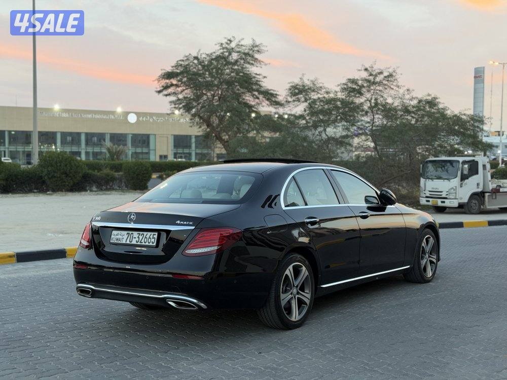 مرسيدس E300 موديل 2017 عداد 115 الف كم بانوراما مقاعد تبريد كاميرات8