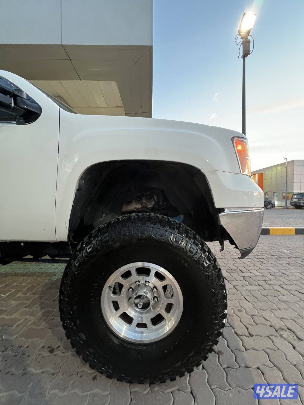 وانيت سيرا hd25001