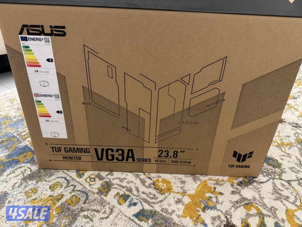 للبيع شاشه بي سي جديده بالكرتون التواصل واتساب0