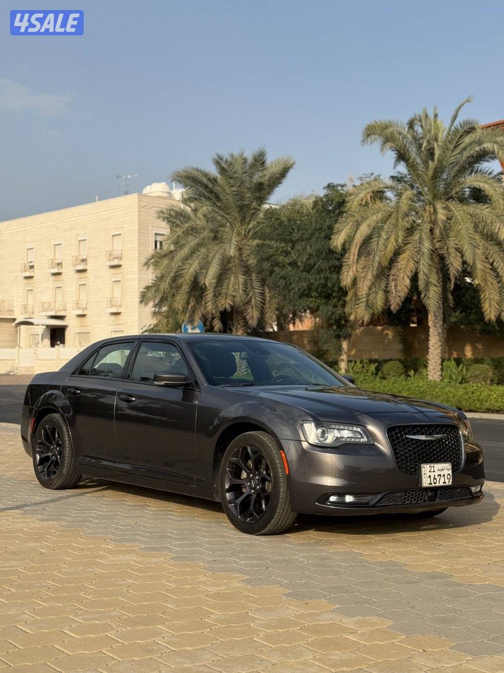 كرايزلر C300S1