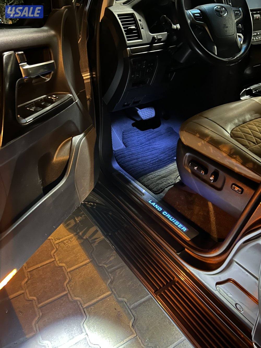 لاند كروزر سقنتشر جي اكس ار ٨ سلندر موديل 21 / ماشي١٦٧٠٠٠5