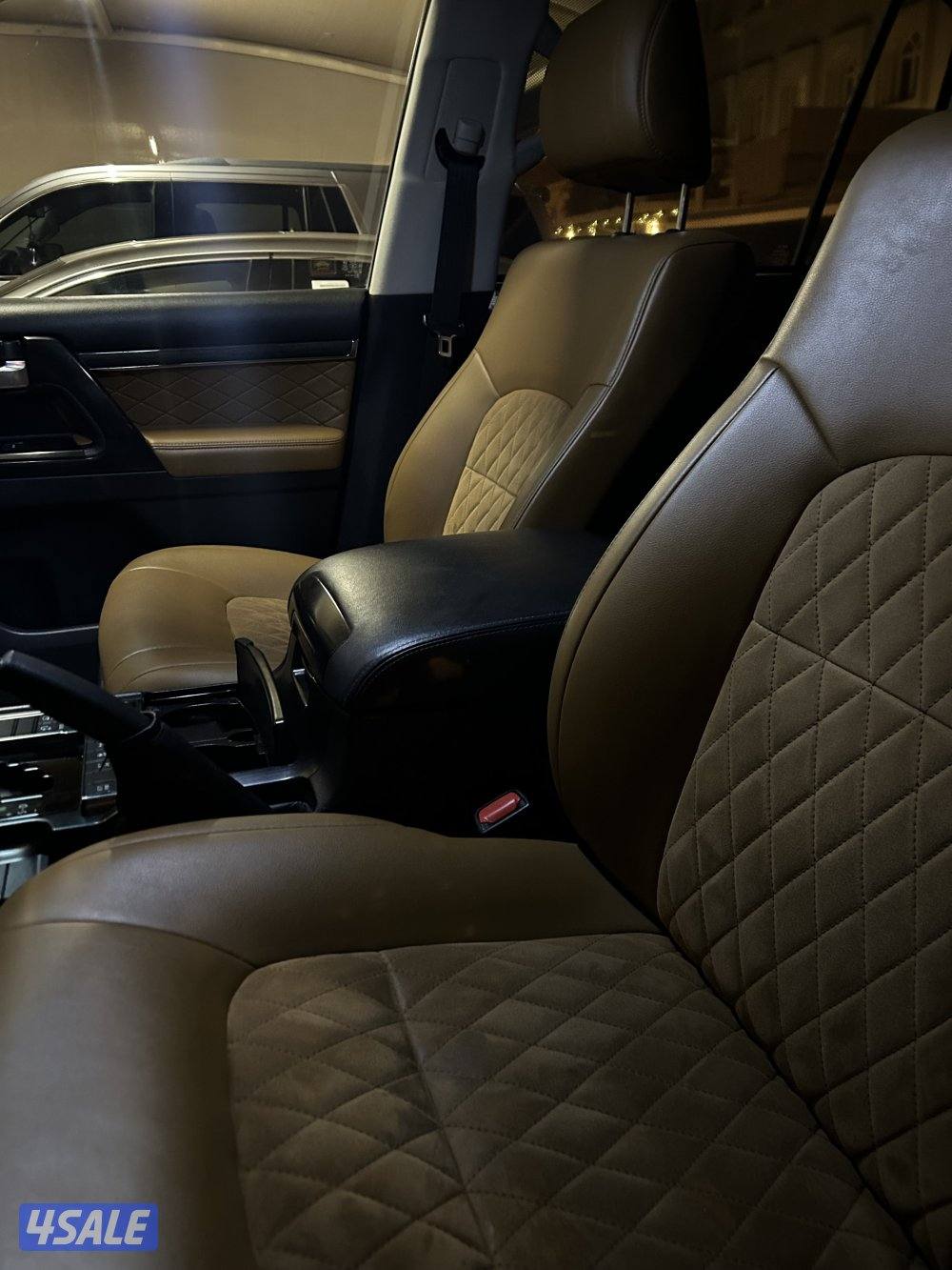 لاند كروزر سقنتشر جي اكس ار ٨ سلندر موديل 21 / ماشي١٦٧٠٠٠6