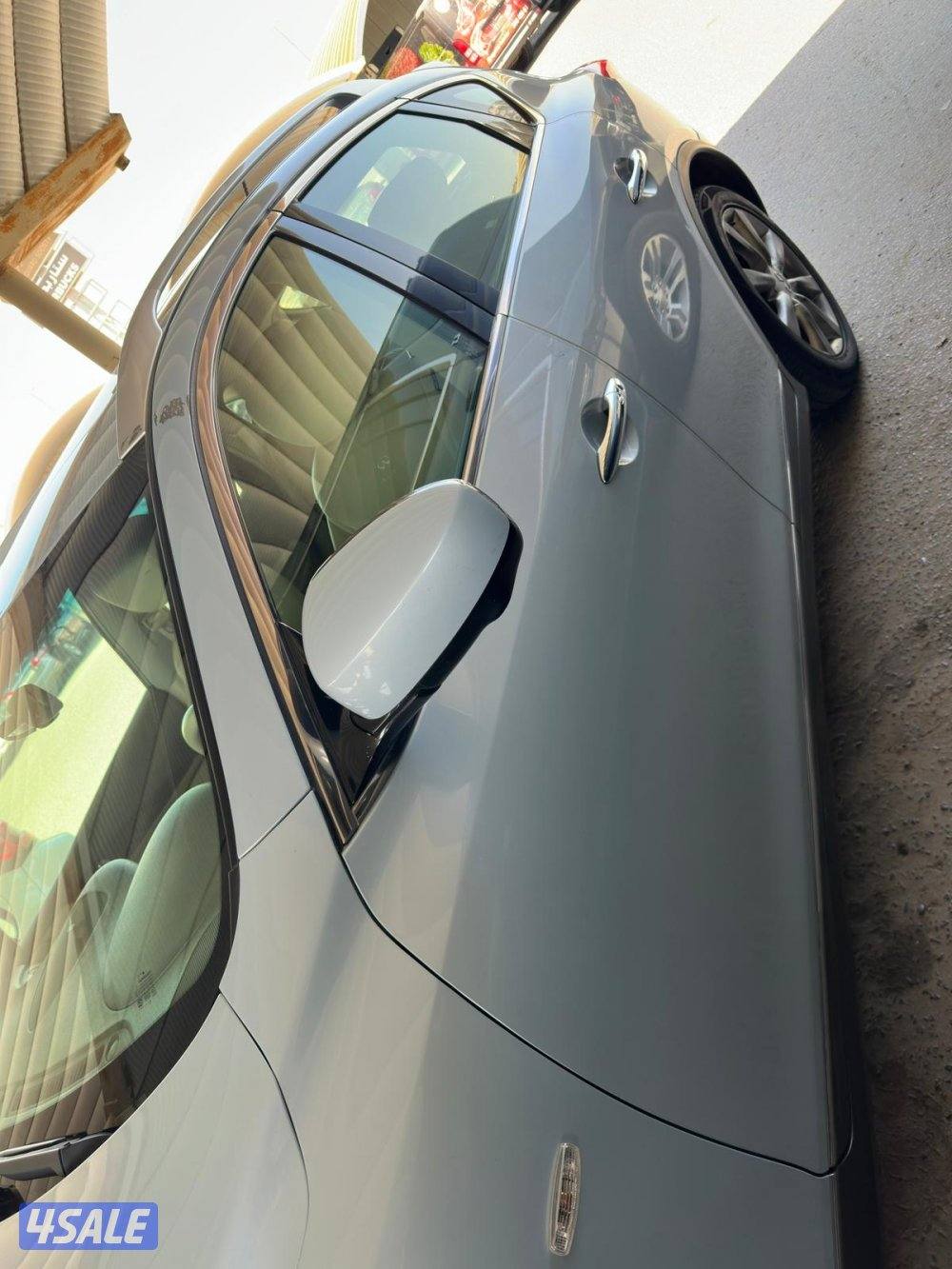 حالة ممتازة، صبغ وكالة2