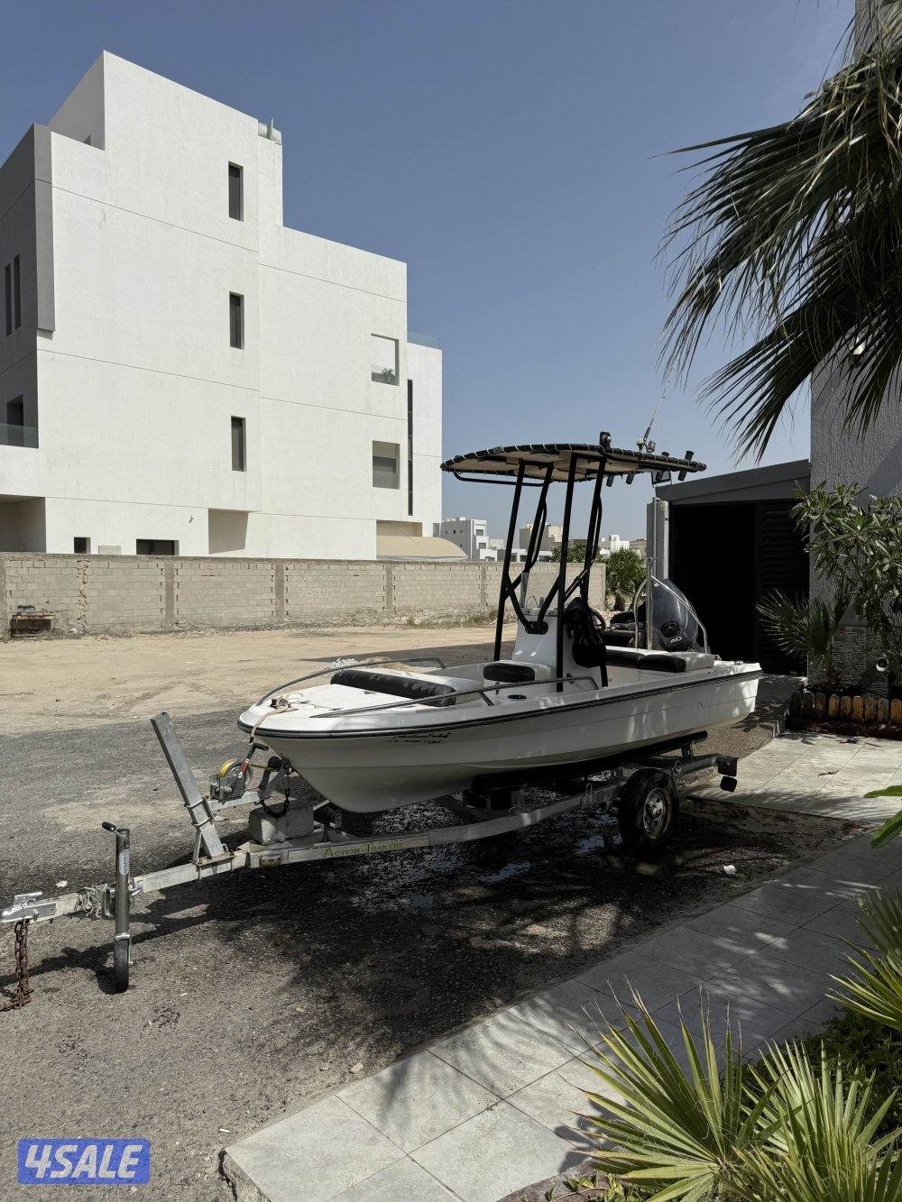 للبيع الروضان 13 قدم3