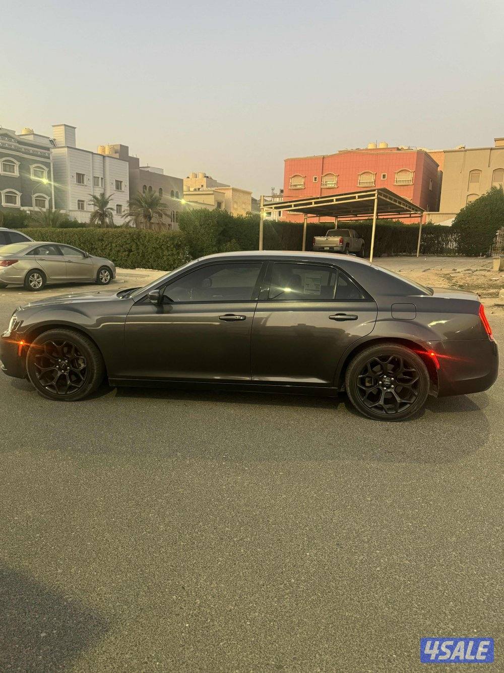 كرايزلر C300 عداد 67 الف3