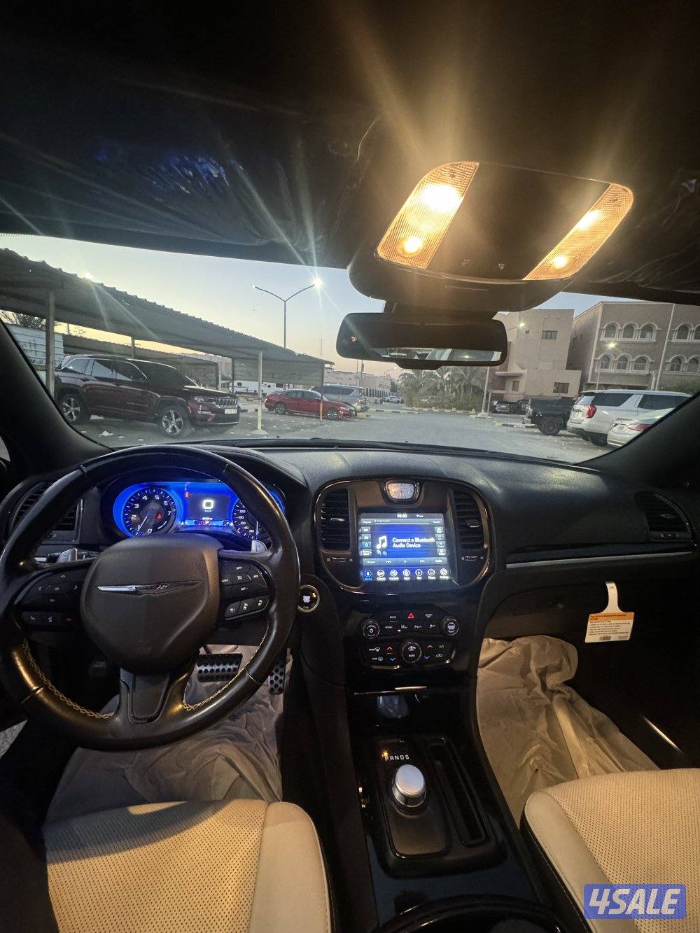 كرايزلر C300 عداد 67 الف5