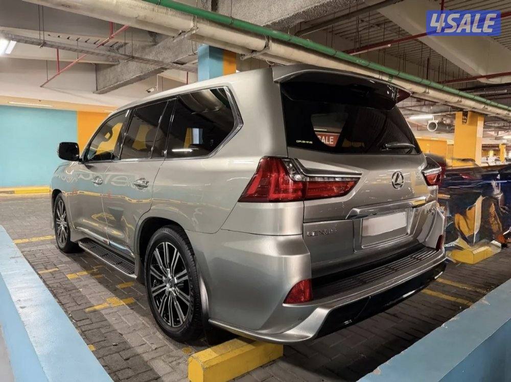 LEXUS LX 570 Sport جيب1