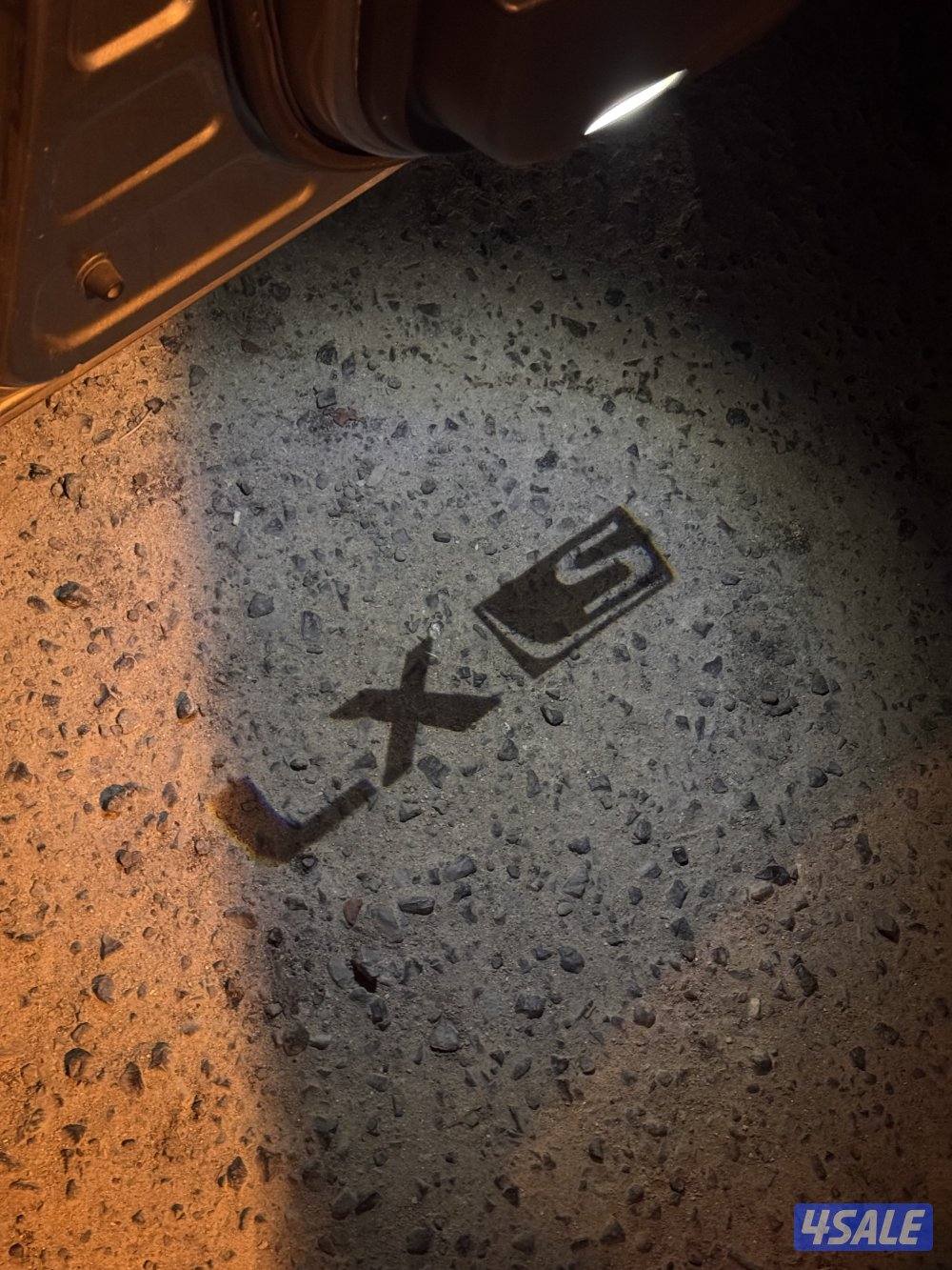 LEXUS LX 570 Sport جيب2