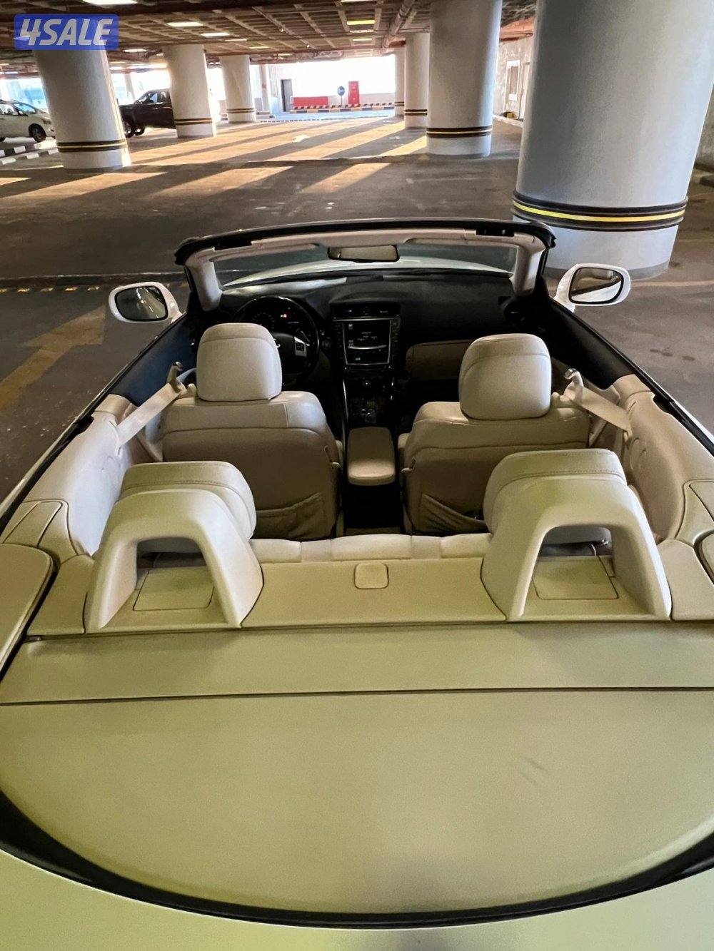 Lexus IS300C - Convertible2