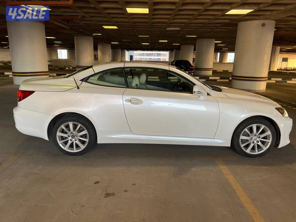 Lexus IS300C - Convertible6