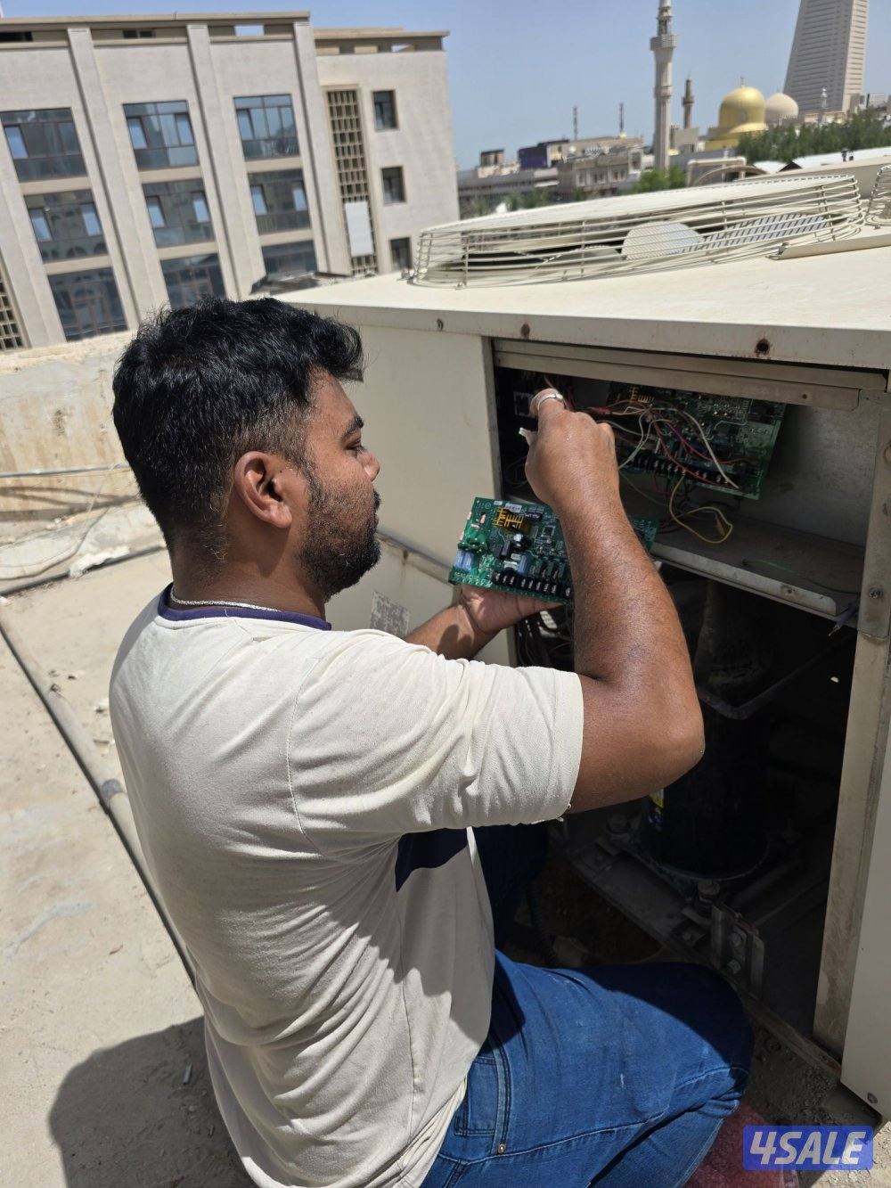 Chillar maintenance servicing all repairing new fitting cooler room15