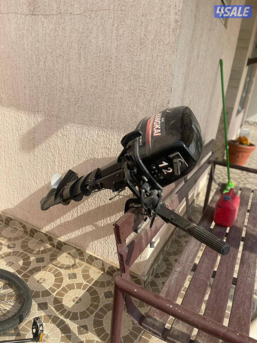 للبيع طراد أمريكي ١٤ قدم مع الماكينة و العربانة3