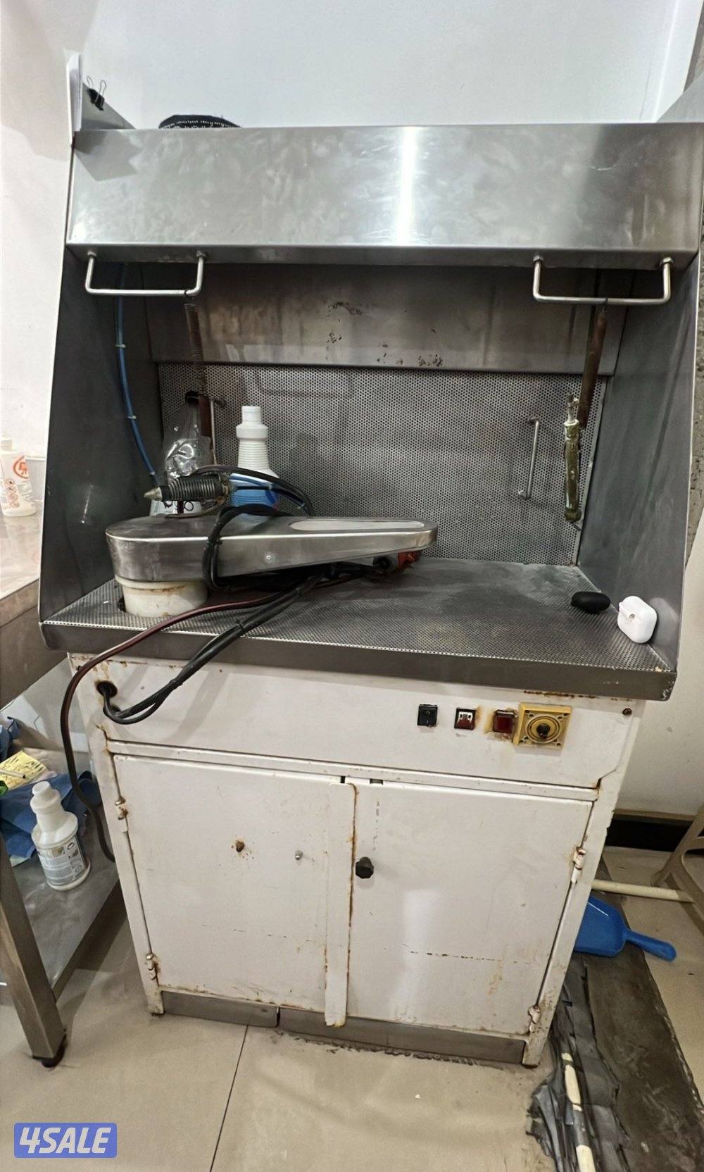 للبيع معدات مصبغة كاملة عدد 2 غسالة وعدد 3 نشافات وعدد 3 مكابس8