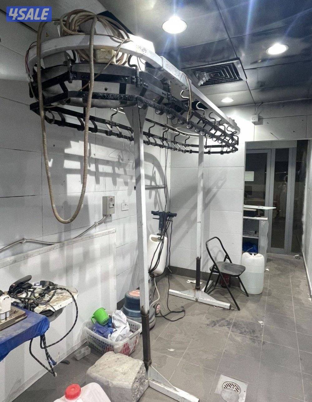 للبيع معدات مصبغة كاملة عدد 2 غسالة وعدد 3 نشافات وعدد 3 مكابس14