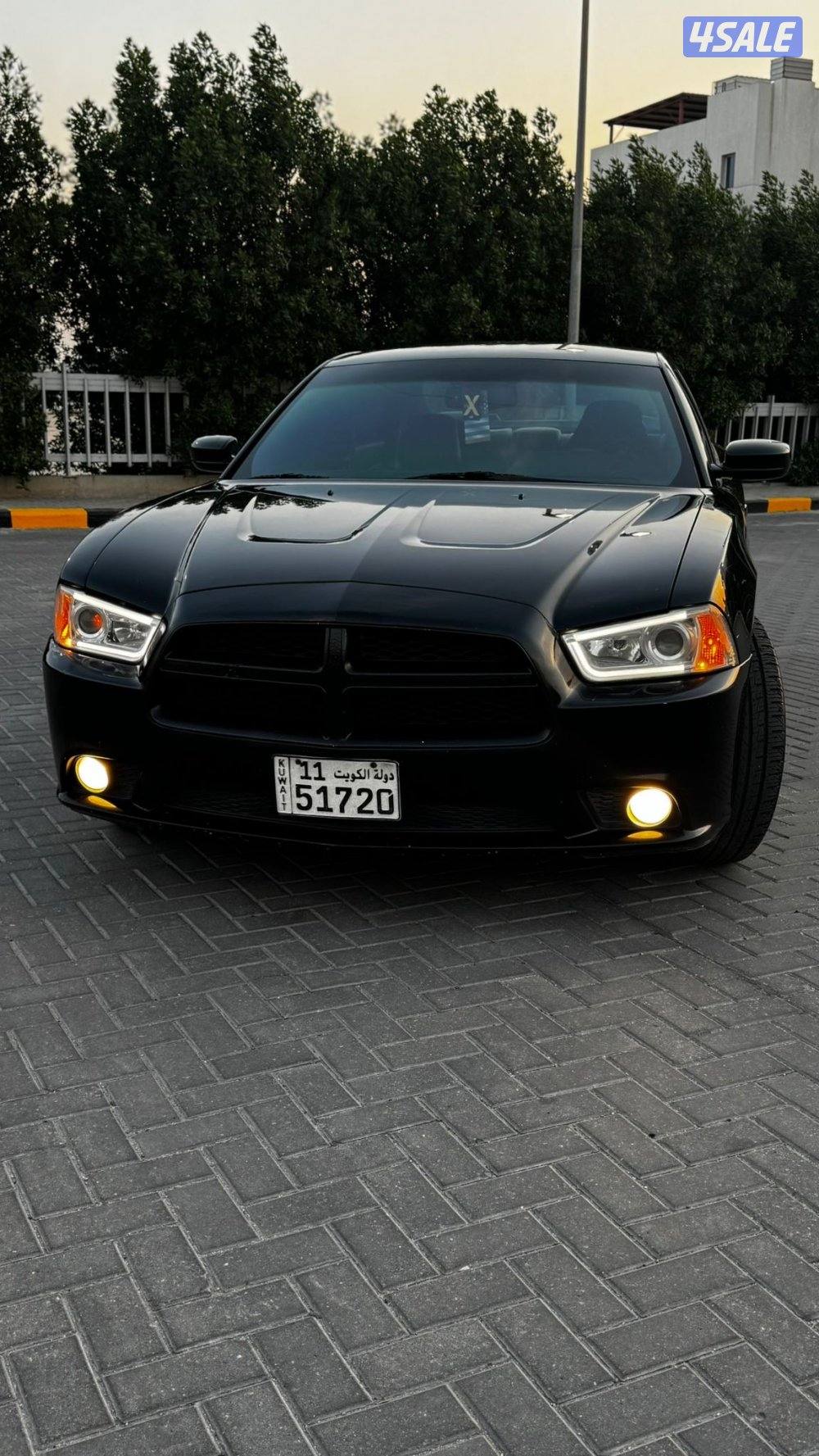 للبيع دوج شارجر موديل ٢٠١٣شرط الفحص5