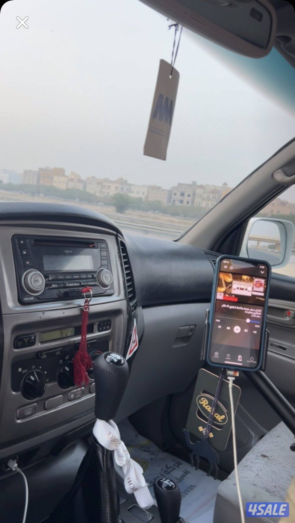 للبيع لاندكروزر 20032