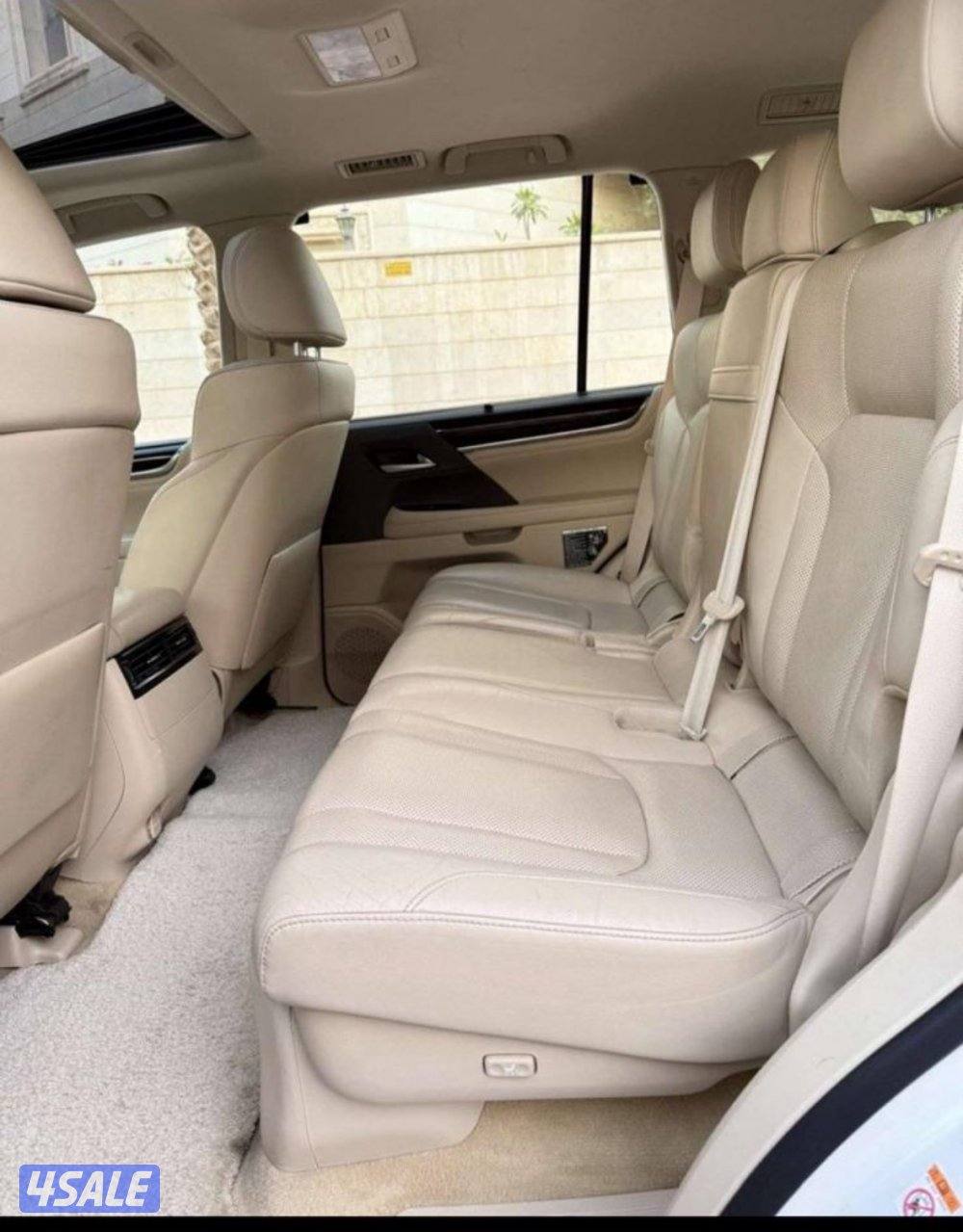 للبيع جيب لكزس الدرجة الثانية شرط القير المكينه الشاصي والبدي كف فقط3