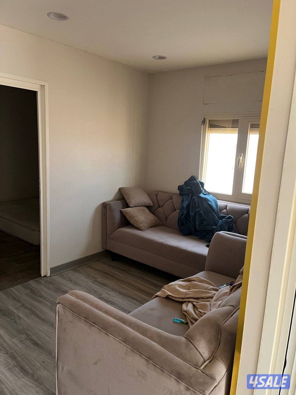 شاليه ١٢و٩٠ في ٤11