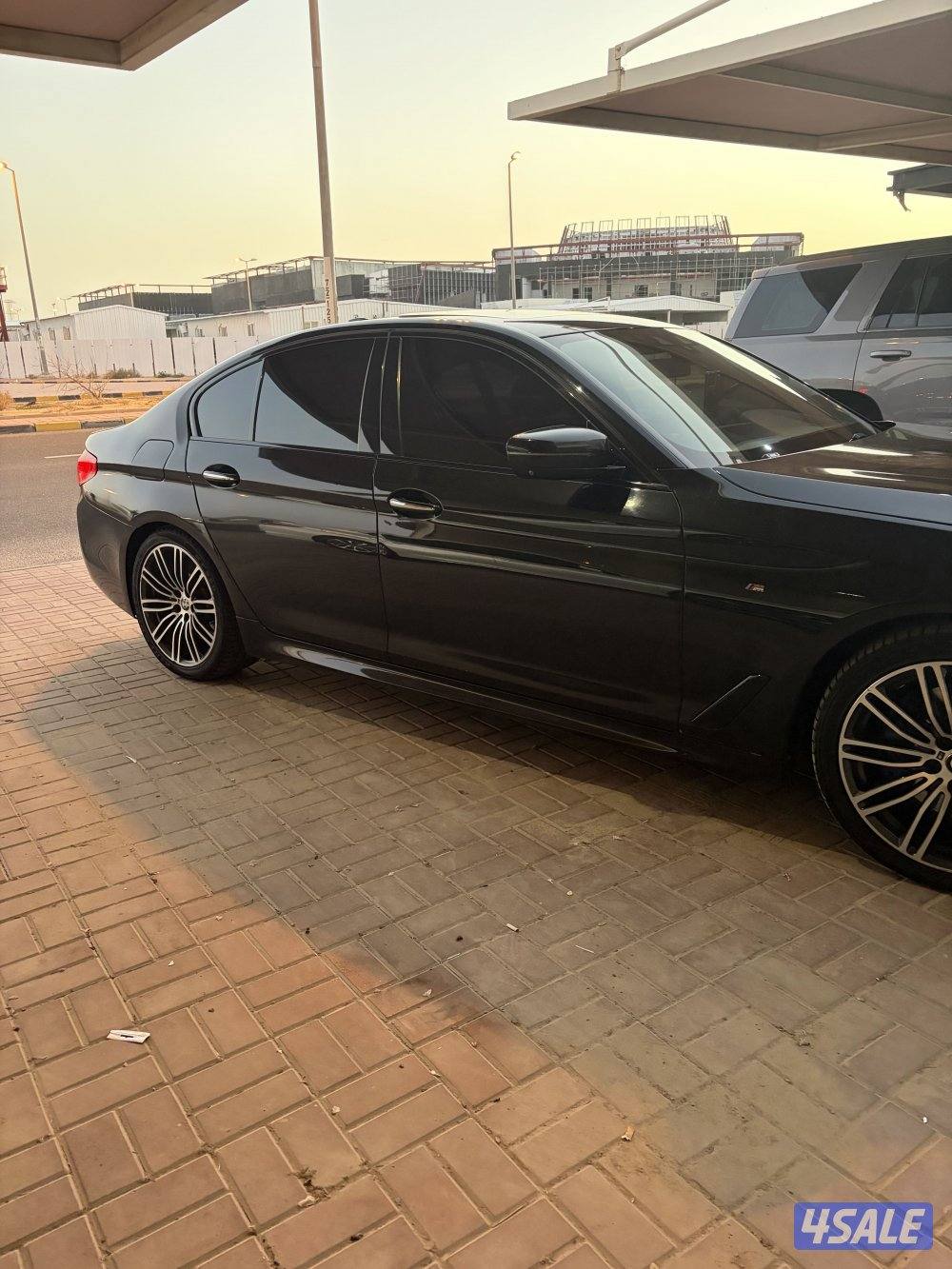 للبيع بي ام دبليو شرط الفحص4