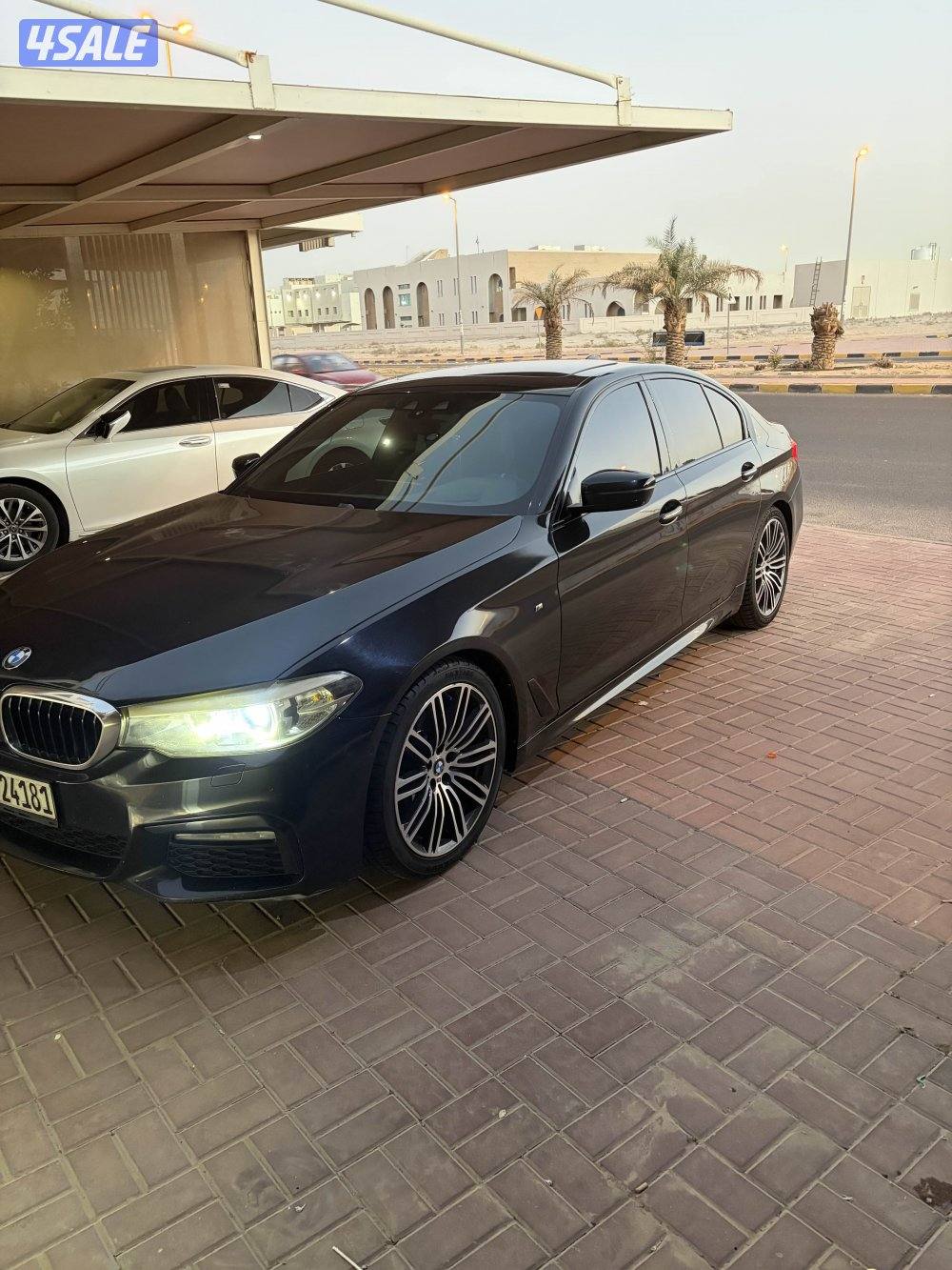 للبيع بي ام دبليو شرط الفحص6