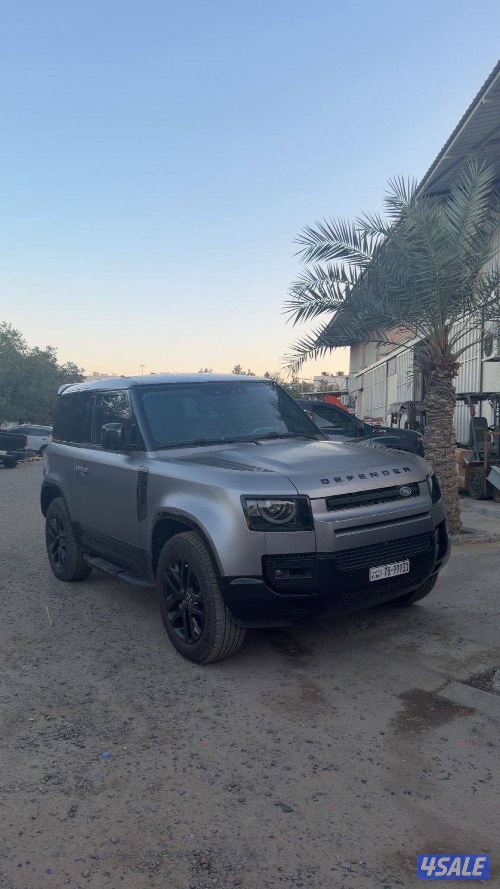 للبيع ديفندر 20231