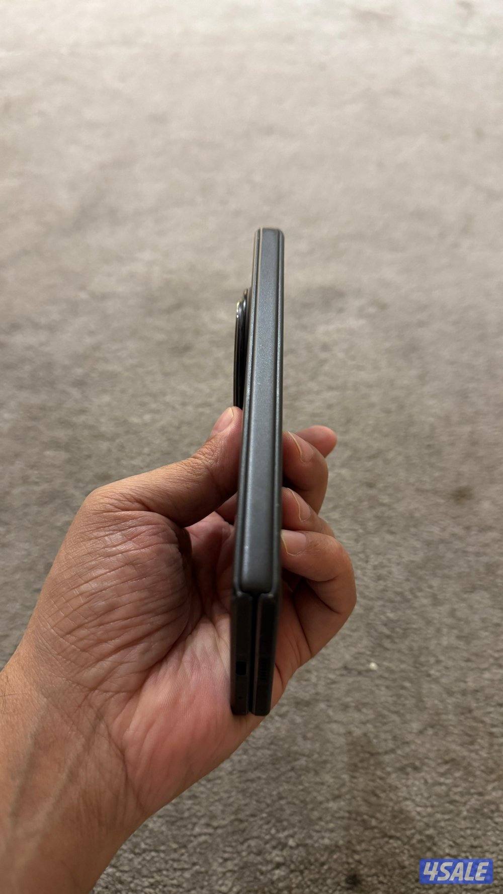 vivo x fold3 pro للبدل فقط6