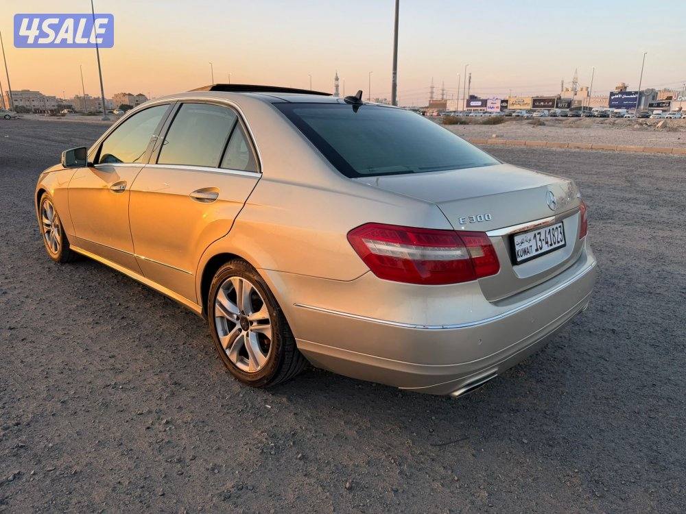 مرسيدس E300 موديل 2013 الفل3