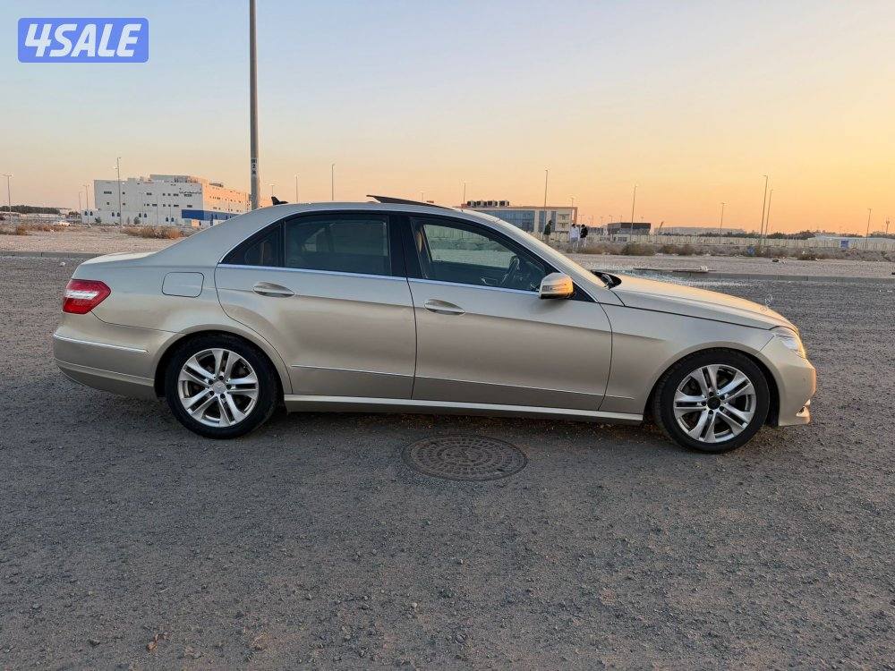 مرسيدس E300 موديل 2013 الفل5