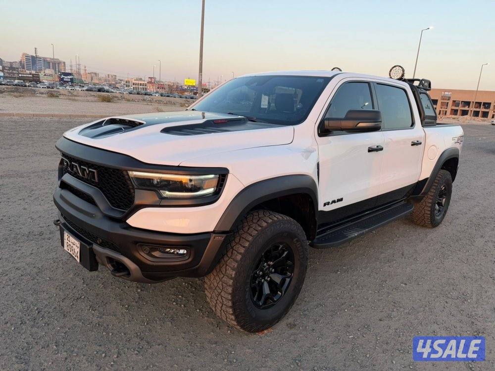 رام 2023 TRX بحالة المصنع كالجديد1