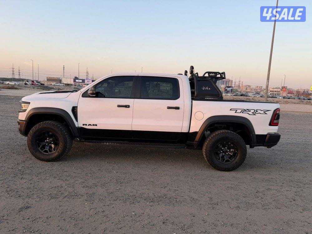 رام 2023 TRX بحالة المصنع كالجديد4