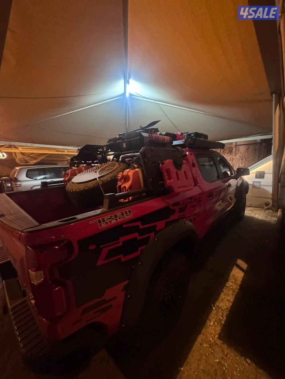 للبيع تريل بوس ٢٠٢٠1