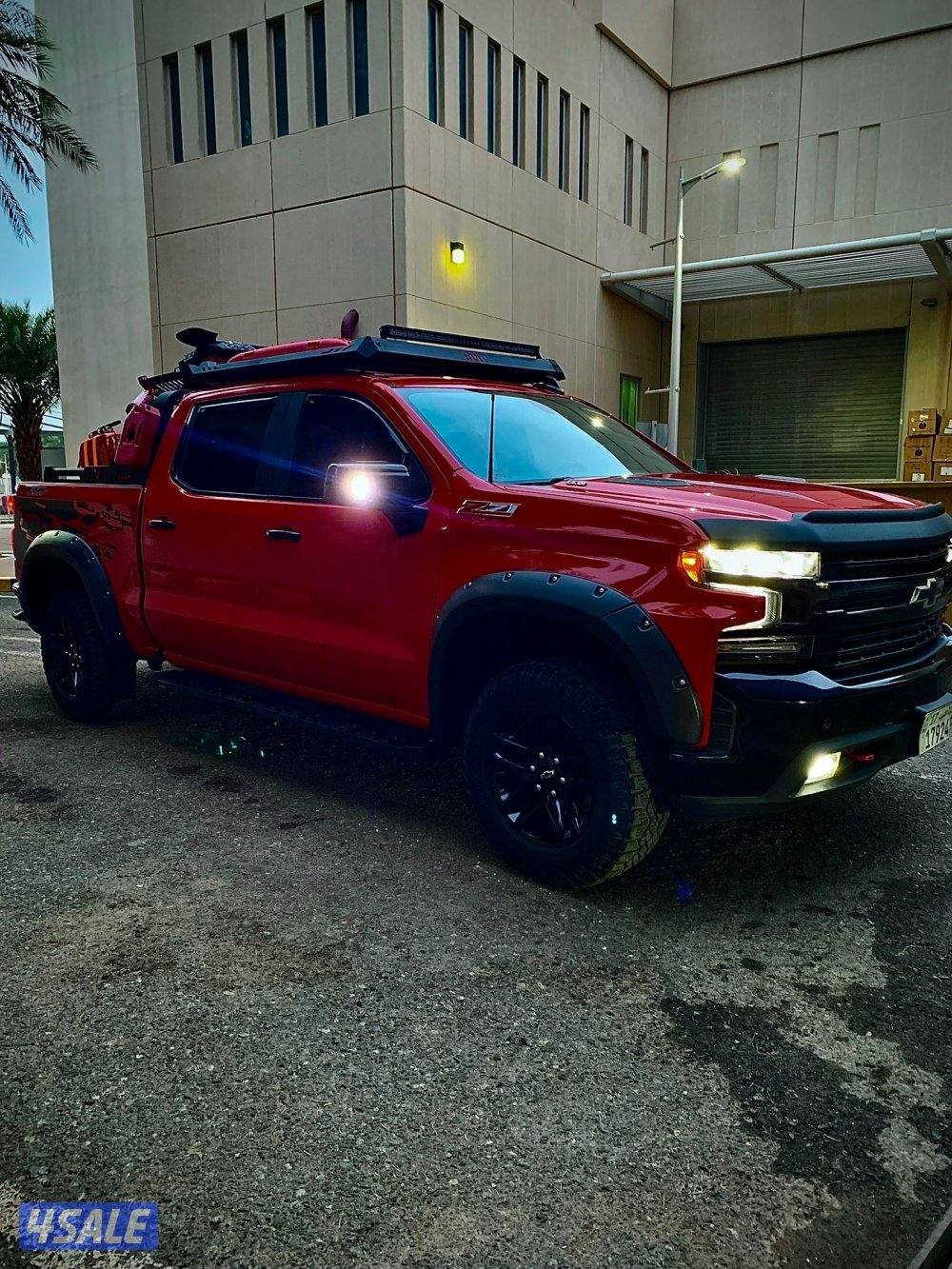 للبيع تريل بوس ٢٠٢٠2