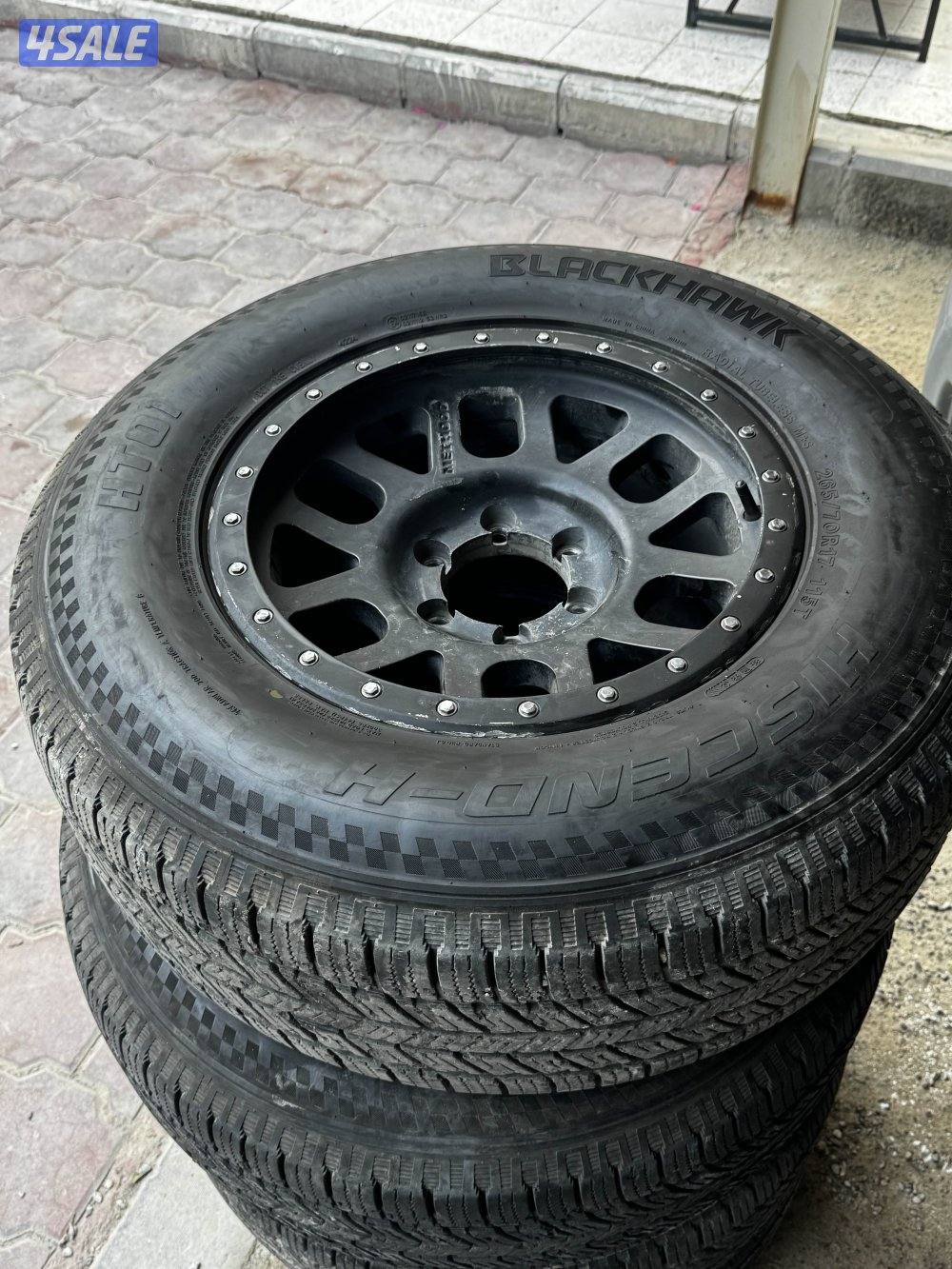 رنقات مي ثود اصلي مع تواير جدد حجم 17 6 براغي تركب اقلب السيارات0