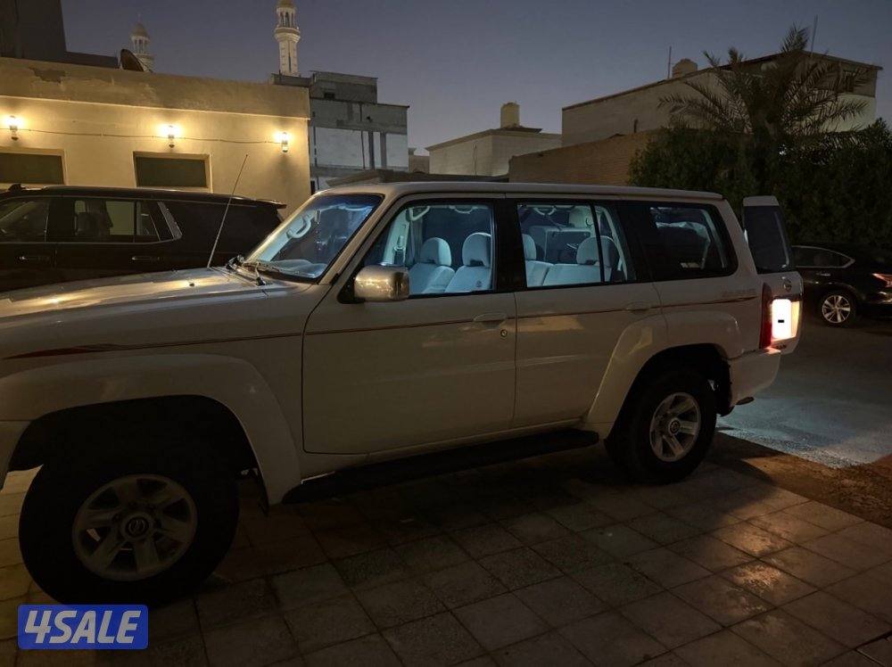 2006 ماشي 70 الف مخزن🔴1