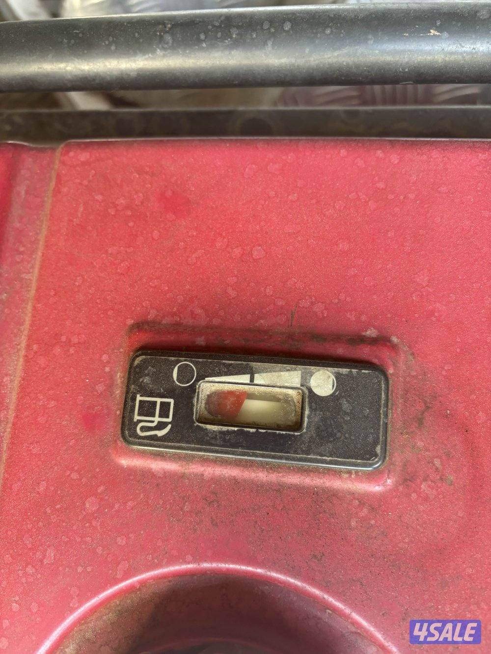 للبيع ماطور هوندا EU 6500is تعبئه بانزين بحاله جيده4