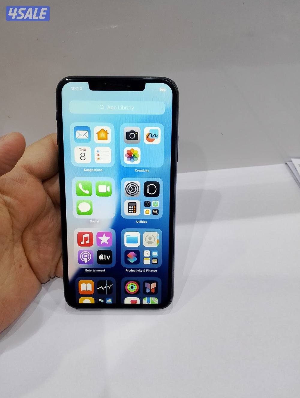 ايفون 11 برو ماكس 2567