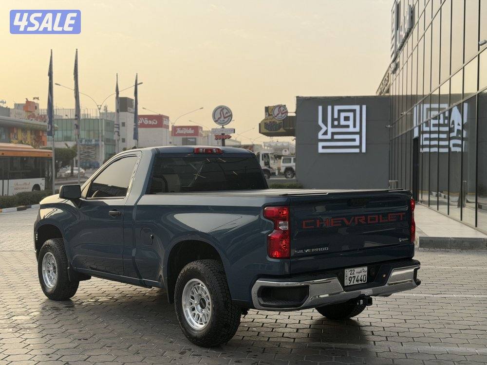 سلفرادو موديل 2024 عداد 23 الف KM صبغ الوكاله تحت الكفاله نقبل تثمين6