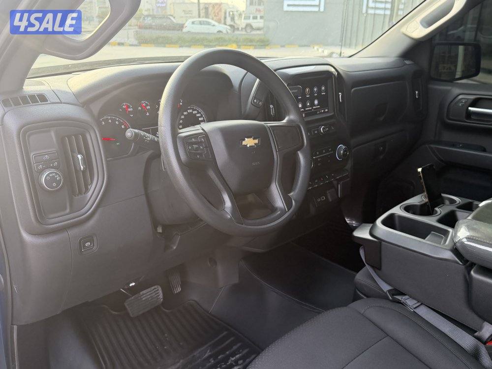 سلفرادو موديل 2024 عداد 23 الف KM صبغ الوكاله تحت الكفاله نقبل تثمين7