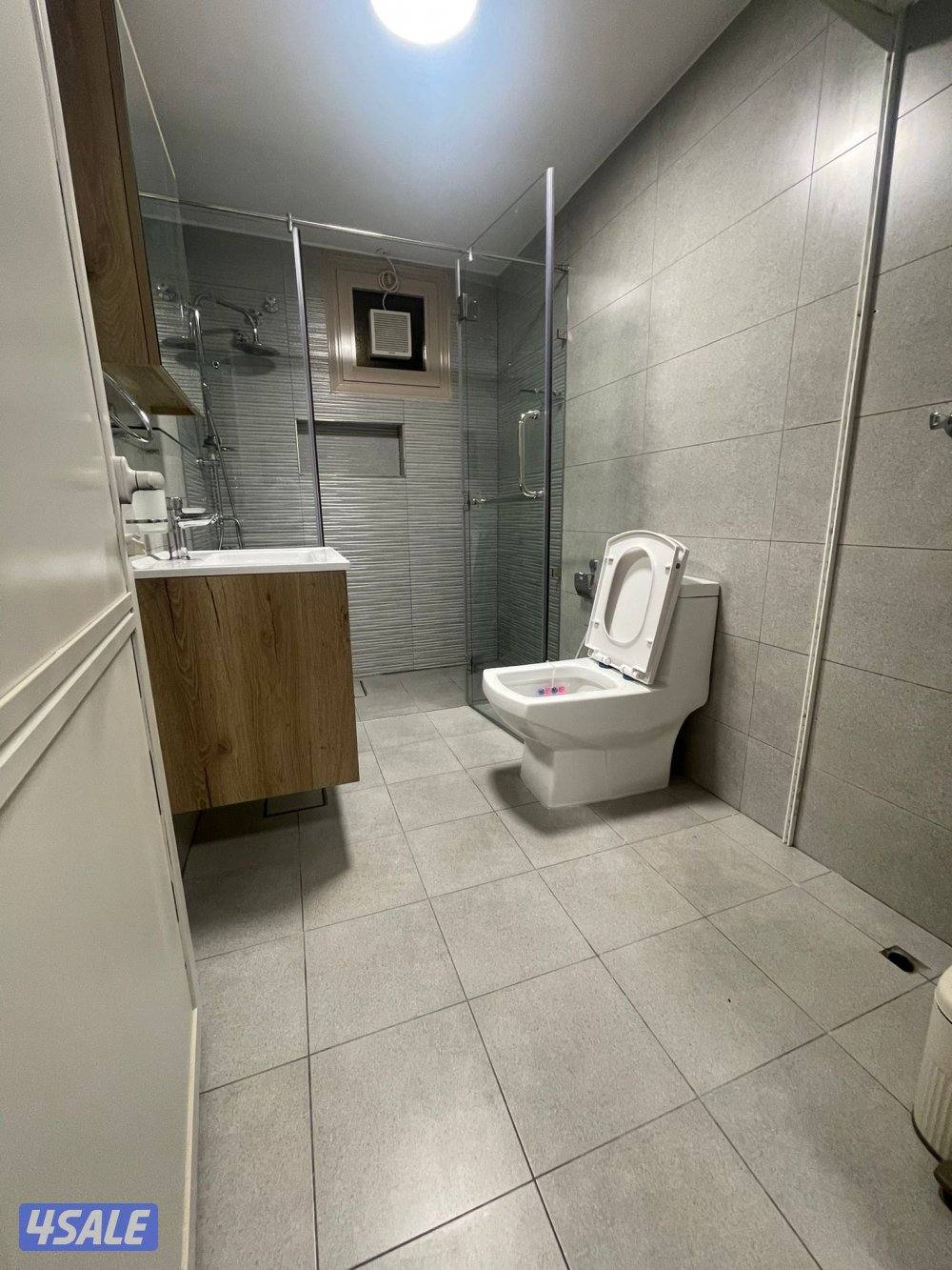 شقه في بيان6