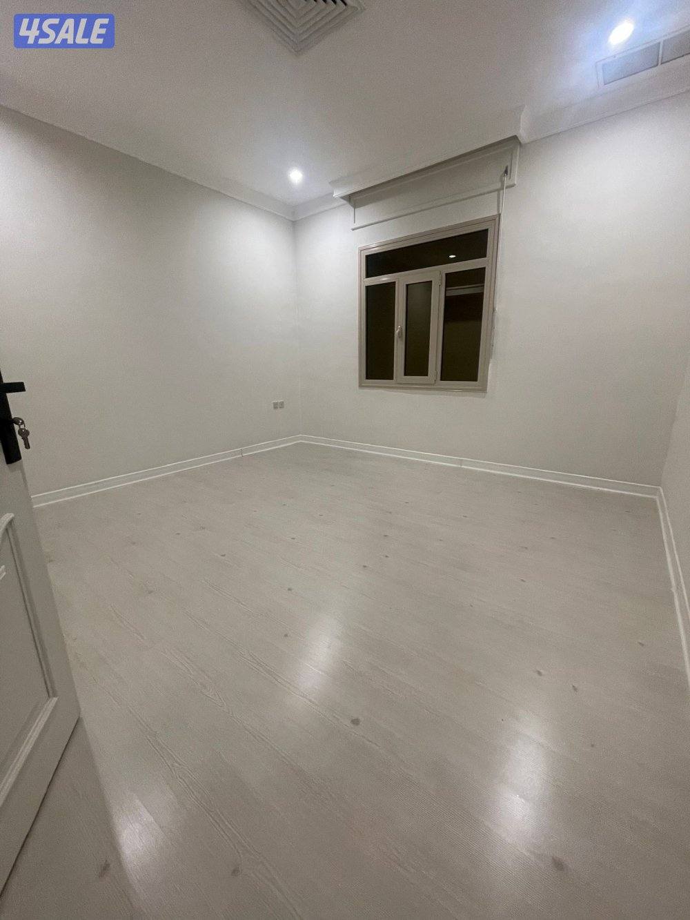 شقه في بيان8