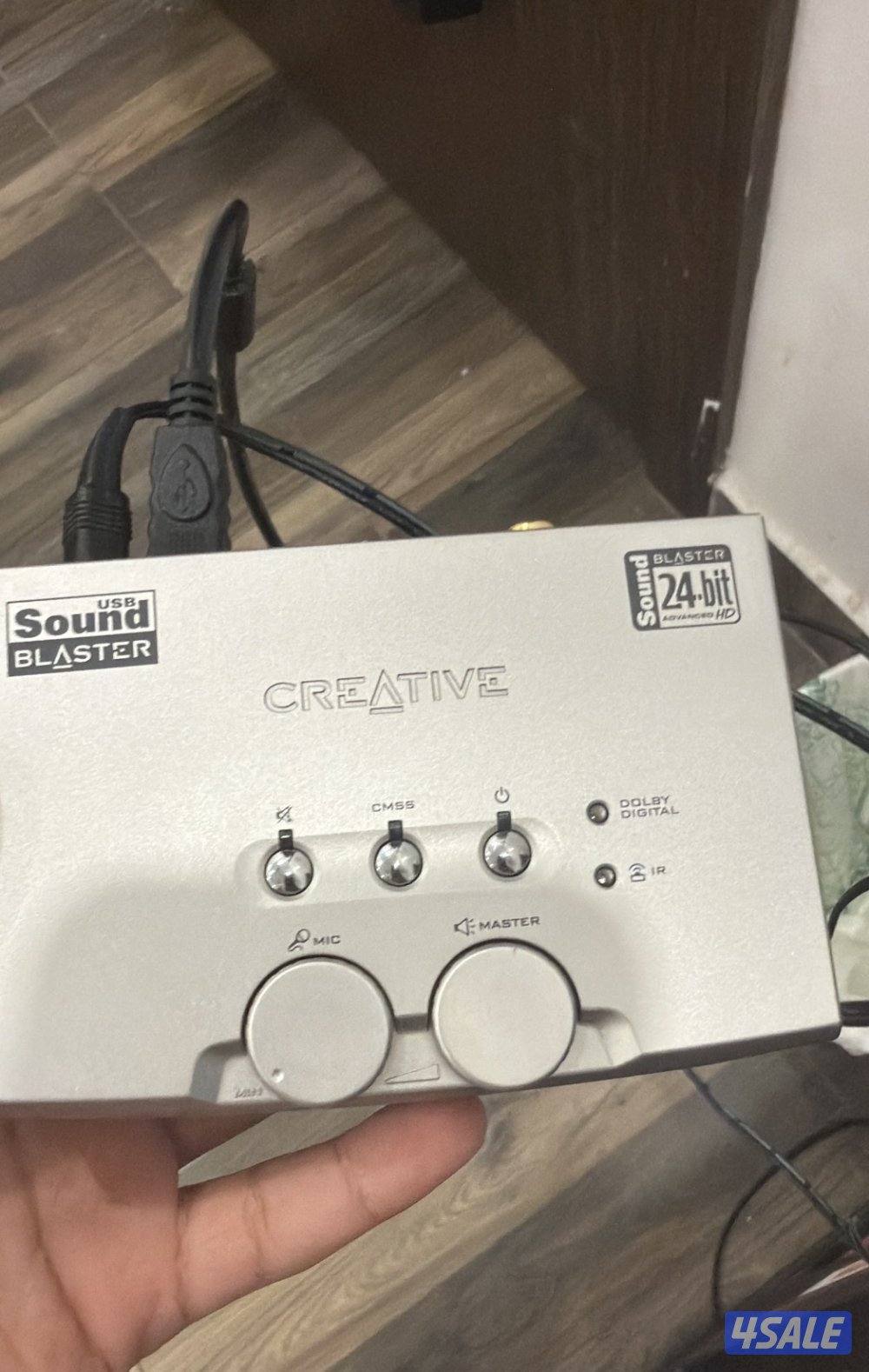 كرت صوت فضي Sb0300 نظيف ولا يجيني غير الصامل1