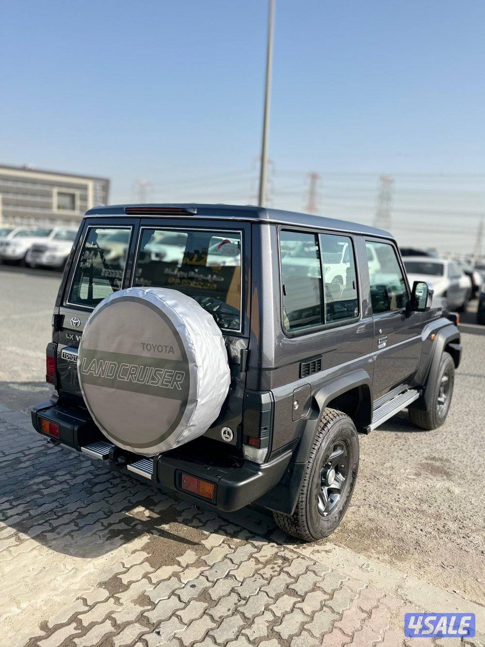 لاند كروزر ربع الساير موديل 2025 عداد اصفار4