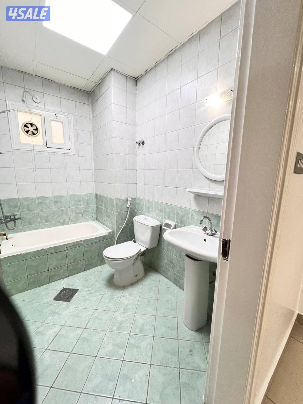 Rental Apartment Beachside with Pool and Gym Access5