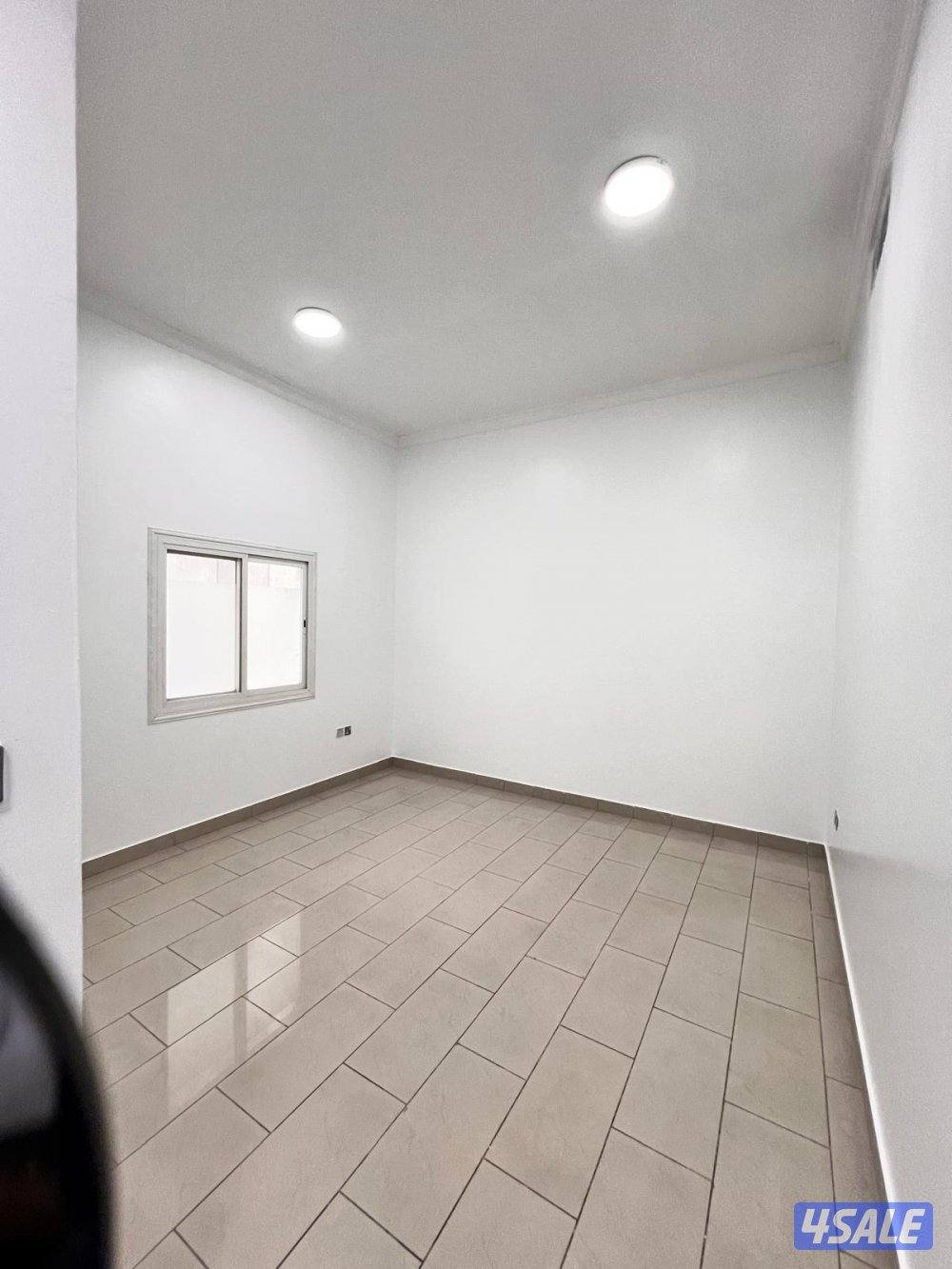 Rental Apartment Beachside with Pool and Gym Access6