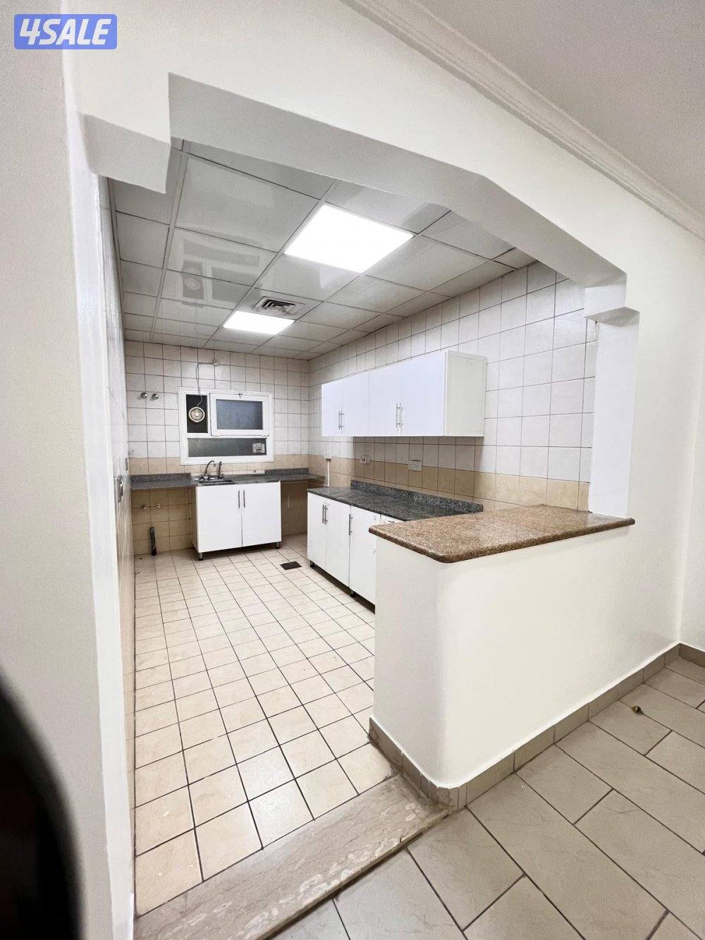 Rental Apartment Beachside with Pool and Gym Access9