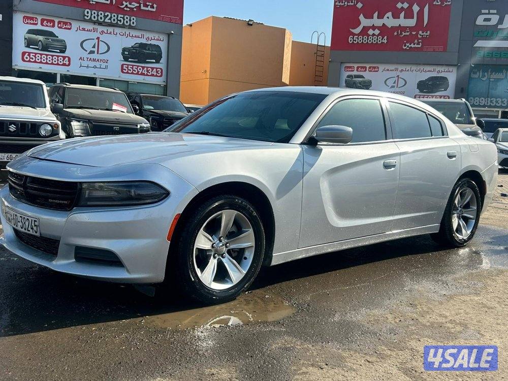 دودج شارجر SXT-V6 موديل 2021  ماشى 82.000 k.m  وارد الملا.8