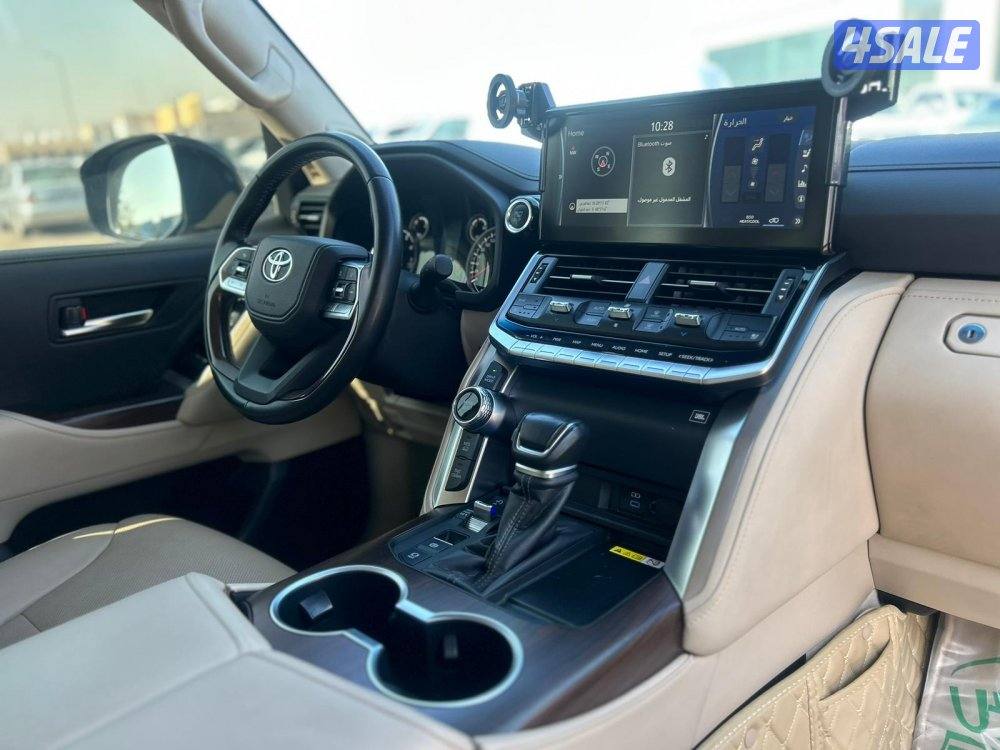 تويوتا لاند كروزر GX.R AEROs  twin turbo.V6 موديل 20247