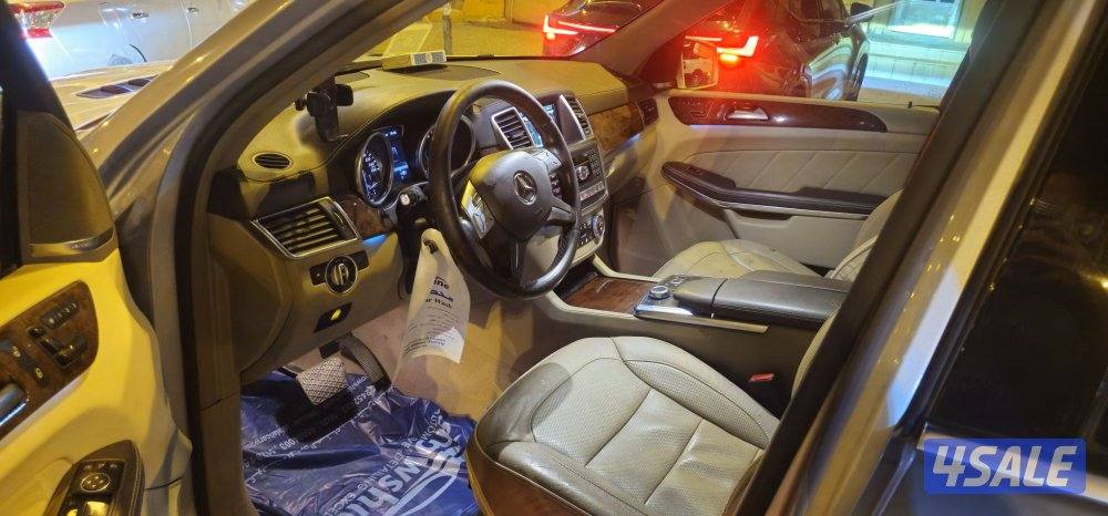 مرسيدس GL500 موديل 2013 كامل المواصفات 3,000 دك بحالة جيدة جدا8