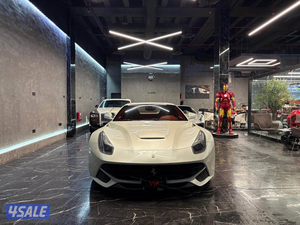 فيراري F123